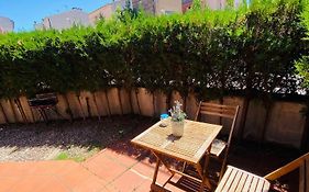 Alojamiento Entero Con Jardin Privado